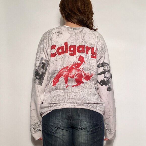 Vintage 1990s Red & White CALGARY Rodeo & Map Graphic Cowboy Sweatshirt! XL - Picture 9 of 11